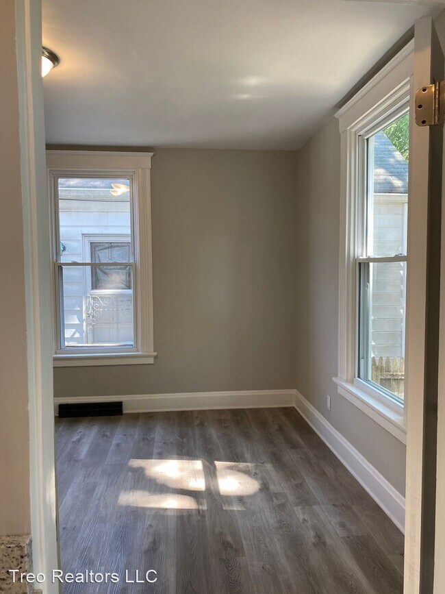 Building Photo - 4 br, 1.5 bath House - 6834 Betts Ave