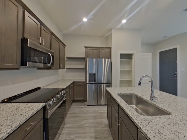 Building Photo - 22829 Terrazzo Dr