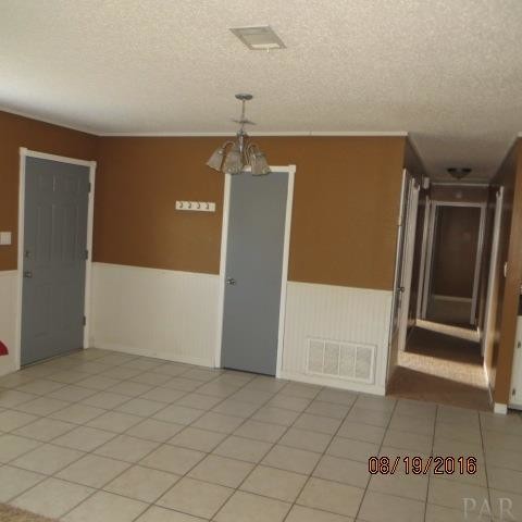 Foto del edificio - 8215 Riviera Ct