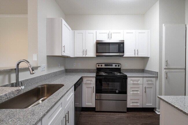 Foto del edificio - Center Point