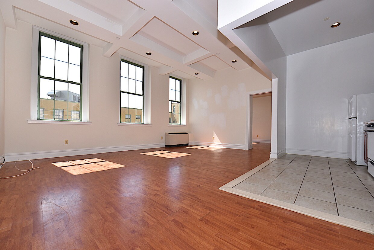 Foto principal - 4502 Ditmars Blvd
