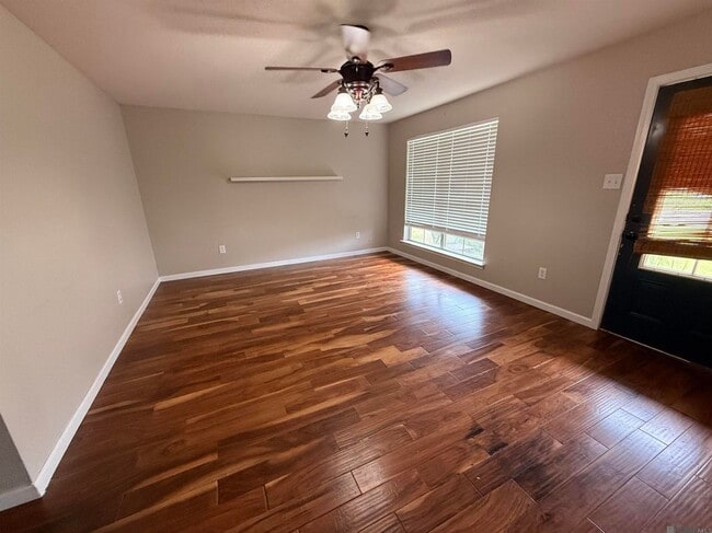 Foto del edificio - 12862 Bonnie Bleu Dr