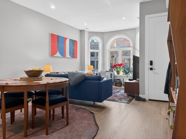 Photo - 2451 N Albany Ave Townhome