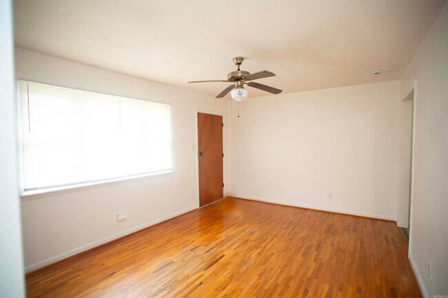 Building Photo - 5805 Hopson Dr
