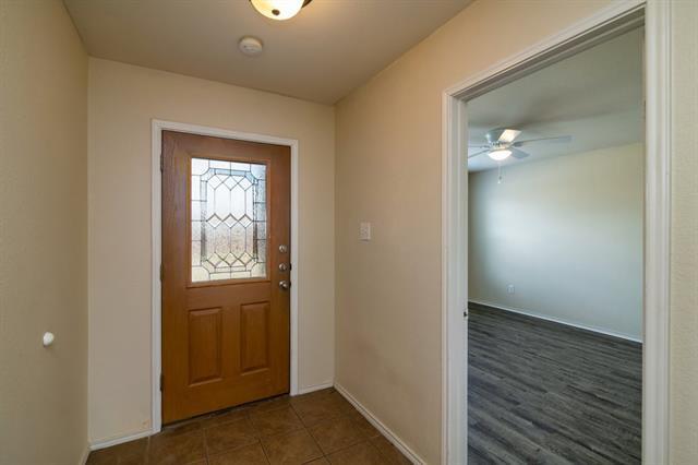 Building Photo - 10628 Park City tr