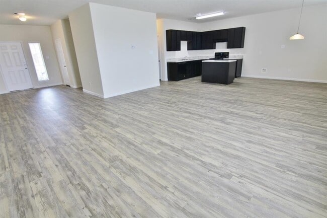 Building Photo - 3963 Lexington Manor Ct