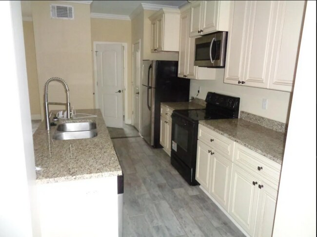 Foto del edificio - 337 Countryview Cove