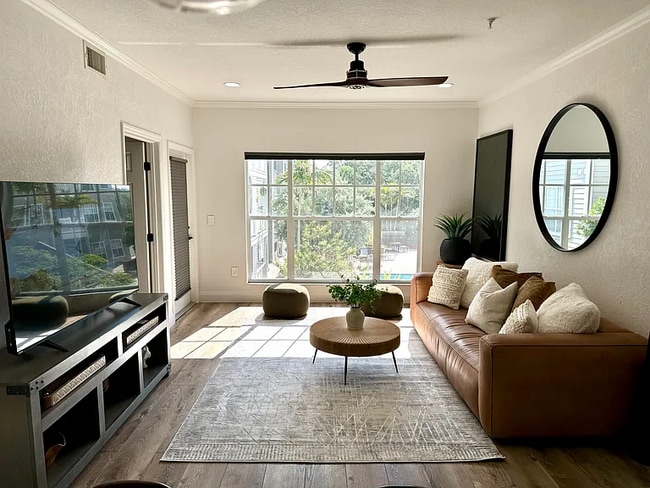 Building Photo - 800 S Dakota Ave