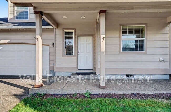 Building Photo - 4936 Evie Jean St NE