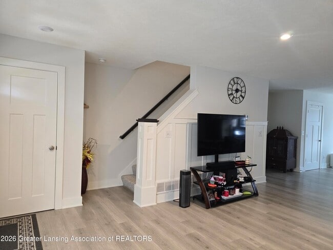 Building Photo - 3847 Zaharas Ln