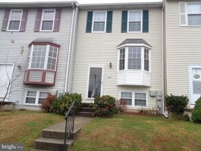 Building Photo - 4020 Rustico Rd