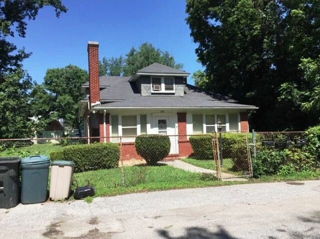Primary Photo - 2108 Thistlebloom Rd