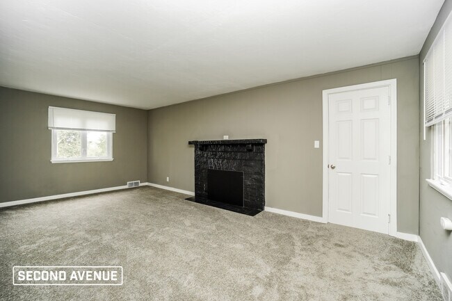 Building Photo - 4534 W Barlind Dr
