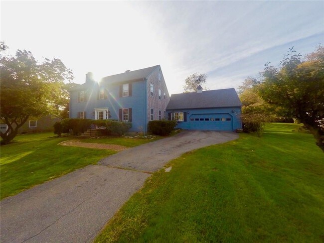 Building Photo - 124 Woodland Dr