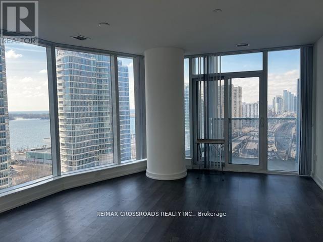 Photo du bâtiment - 10 York St