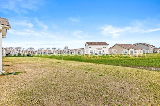 Foto del edificio - MOVE IN SPECIAL: HALF OFF THE FIRST MONTH’...