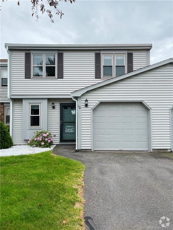 Building Photo - 10 Evergreen Pl