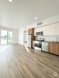 Building Photo - 301 D St