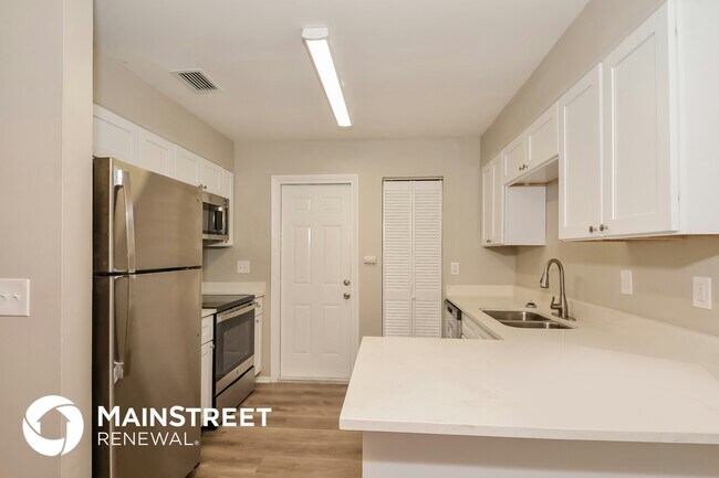 Foto del edificio - 5343 Birch Ave