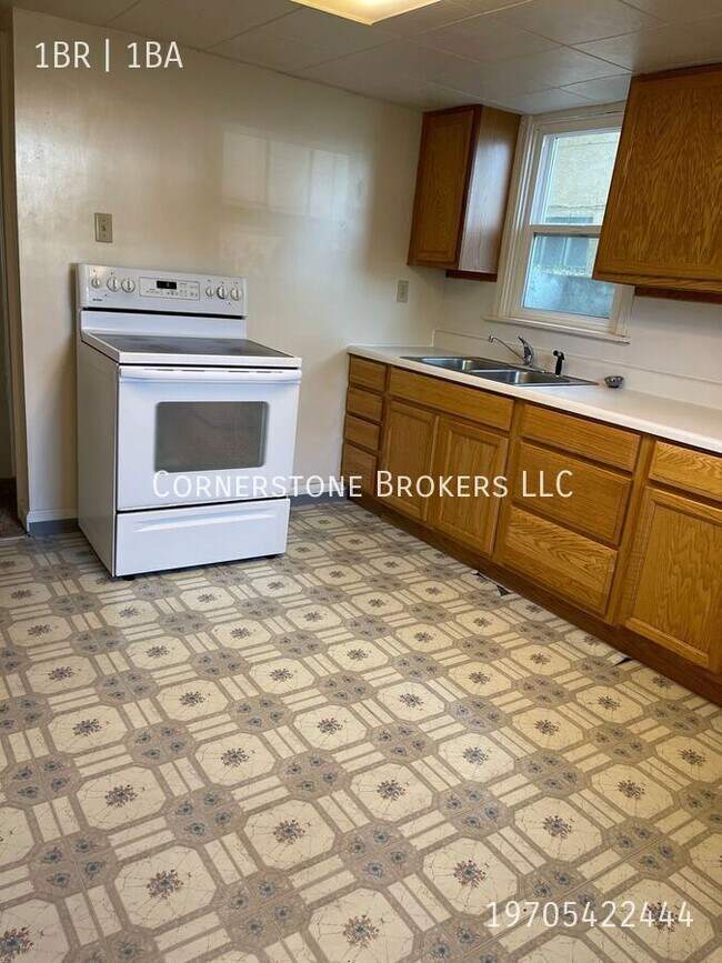 Building Photo - Affordable Basement Apartment