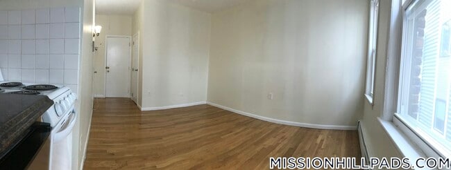 Building Photo - 49 S Huntington Ave
