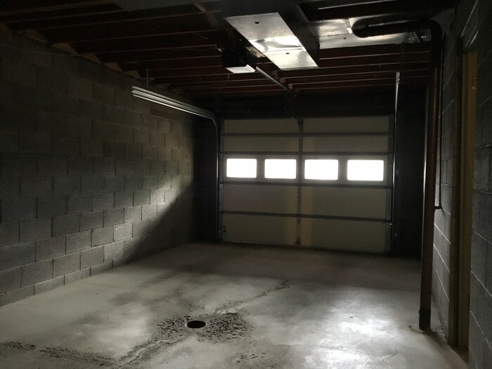 Brand New Carpet throughout this townhouse Townhome Rentals in Saint