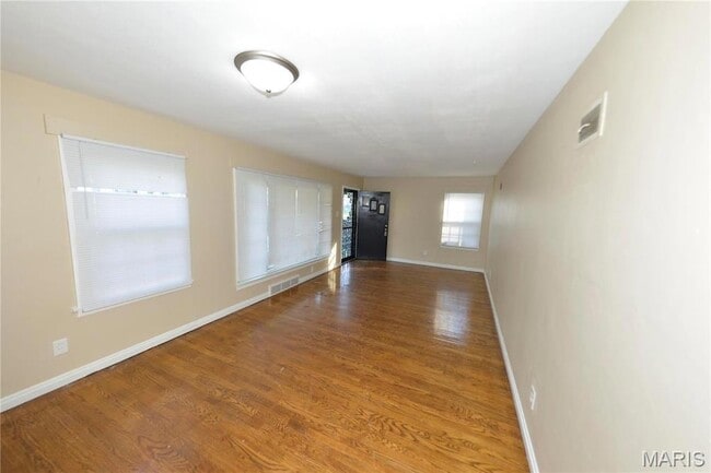 Building Photo - 6127 Shillington Dr