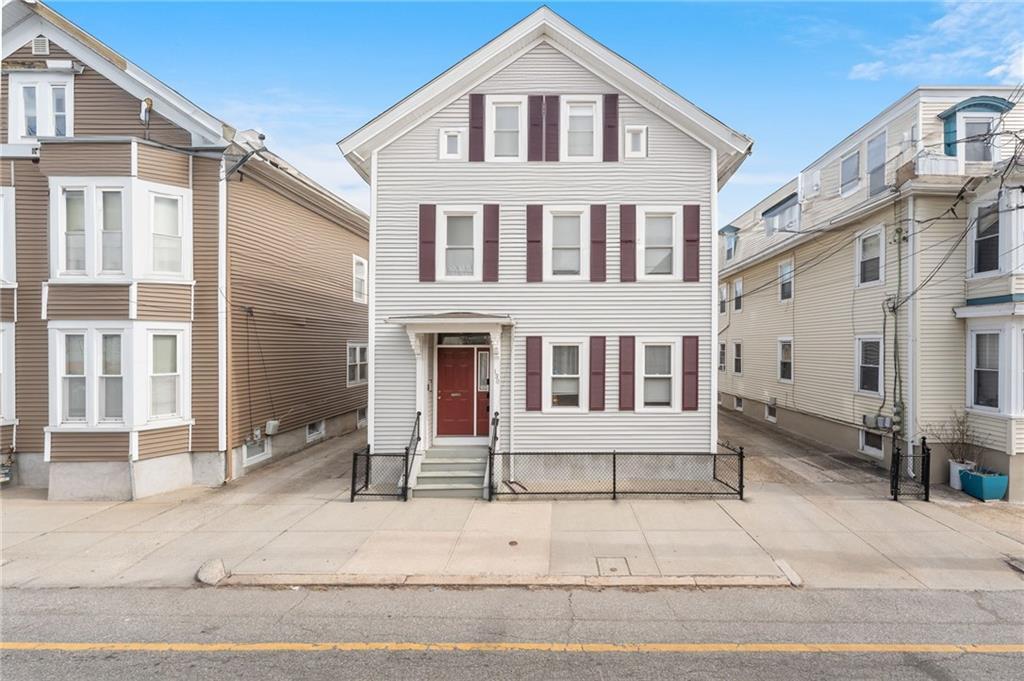 Primary Photo - 130 Sutton St