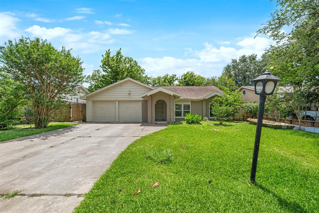 Primary Photo - 11307 Langdon Ln