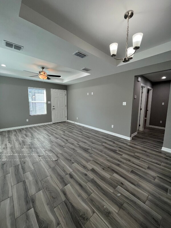 Foto del edificio - 6911 Venus Dr