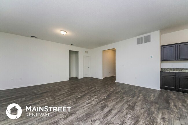 Building Photo - 158 Hidden Lk Lp