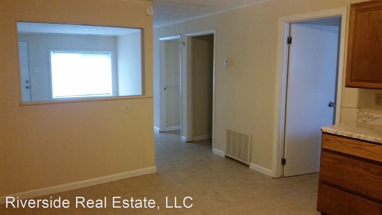 Building Photo - 2 br, 1 bath House - 1841 Mullens Ave.