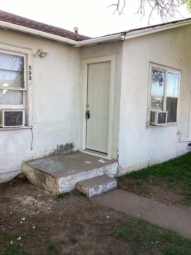 Primary Photo - Located in Portales!! Cozy 1 bed apartment!