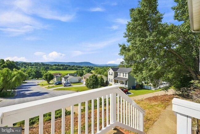 Building Photo - 1183 River Bend Ct