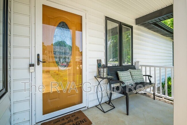 Foto del edificio - 324 Mallard Drive