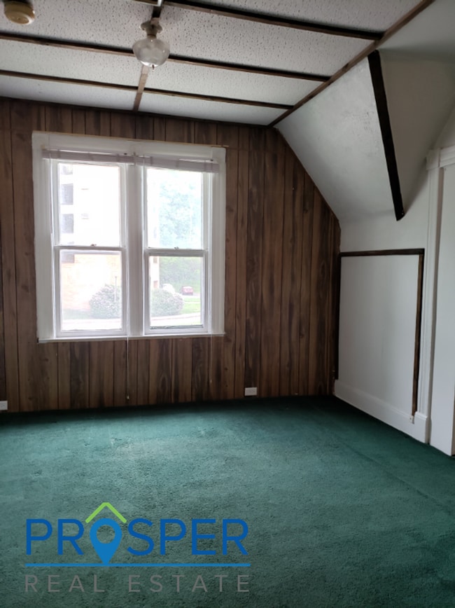 Building Photo - FA908X