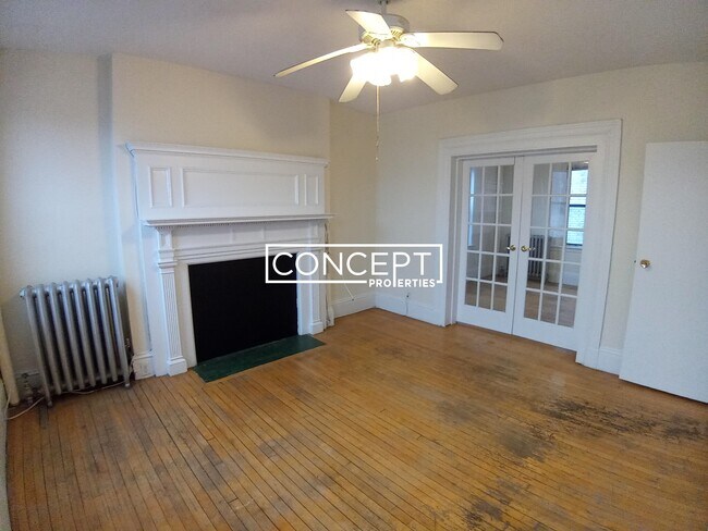 Building Photo - 441 Cambridge St