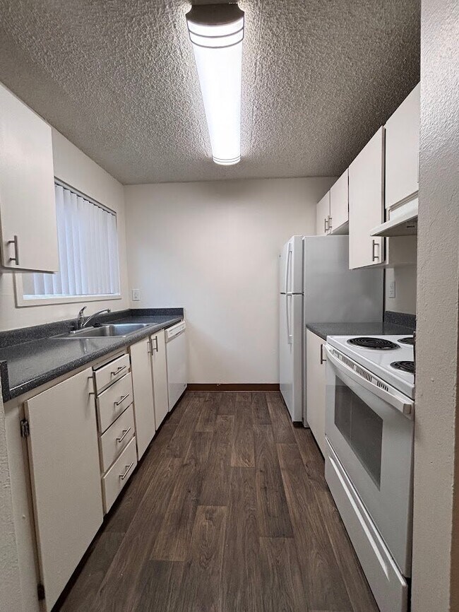 Foto del edificio - 4550 SW Murray Blvd