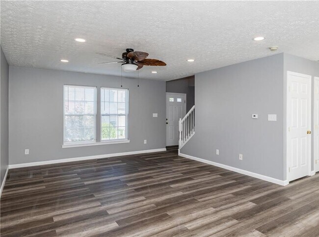 Foto del edificio - 3601 Empire Dr