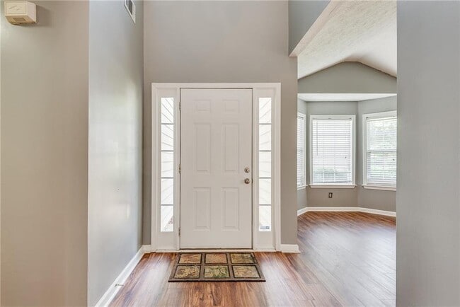 Building Photo - 1372 Glenover Way