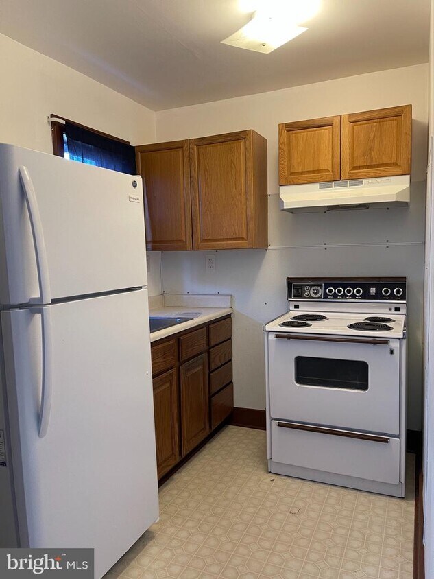 Primary Photo - 115 N Washington St