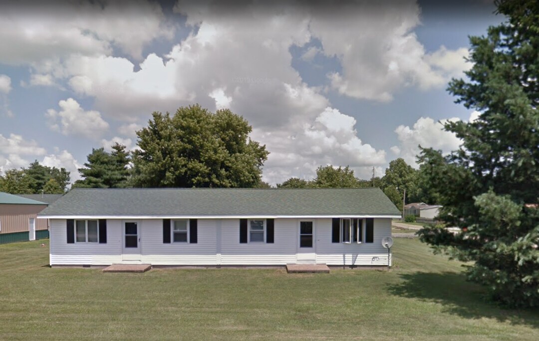 Primary Photo - 608 S Sylvan St