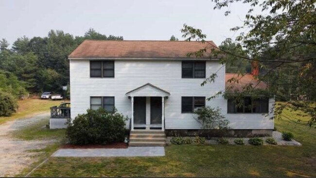 Building Photo - 3 Brookview Dr