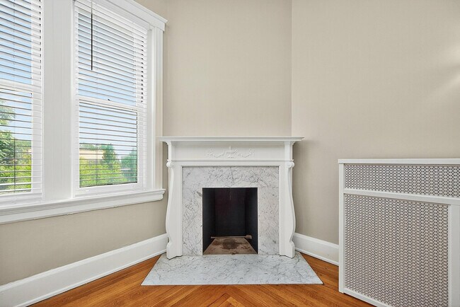 Foto del edificio - Clermont Condominiums