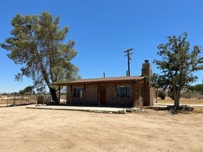 Building Photo - 22880 Viento Rd