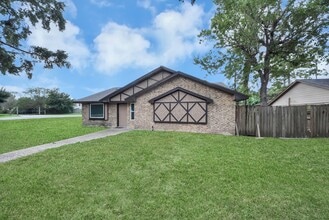 Building Photo - 18703 Shay Ln