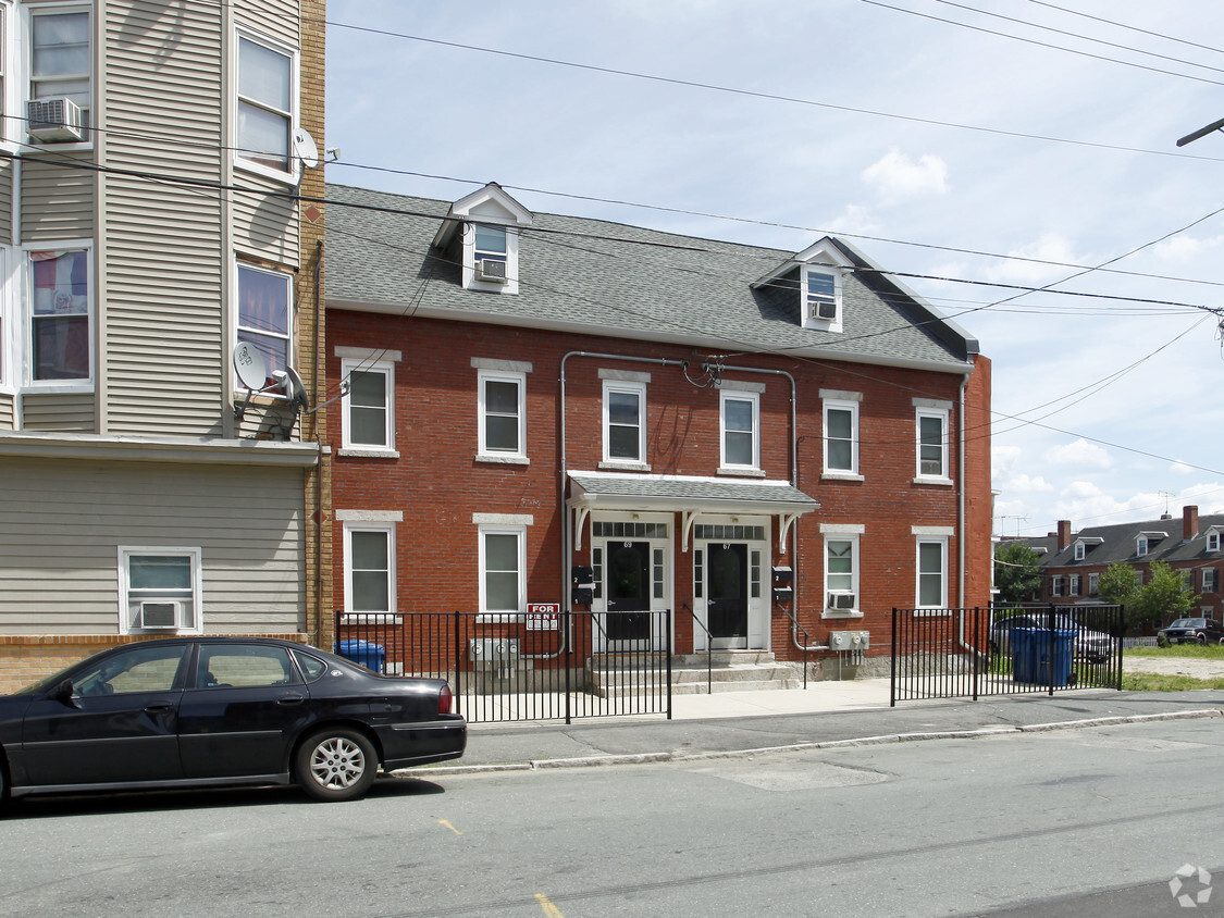 Building Photo - 67 Newbury St