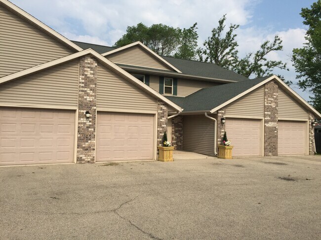 Building Photo - 614 Westwynd Ct