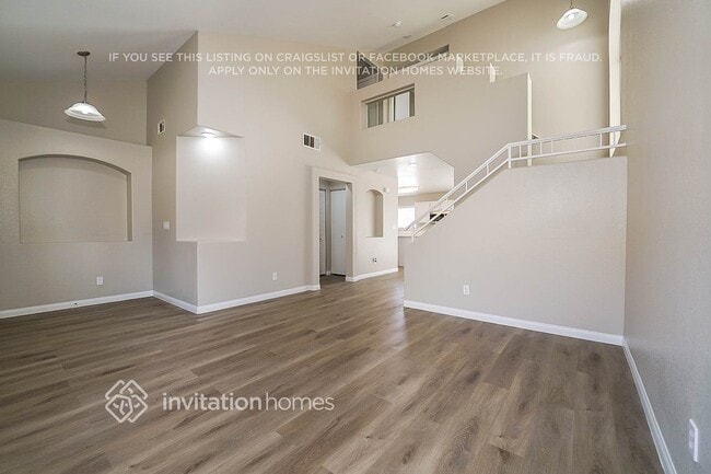 Building Photo - 1715 Ashburn Dr