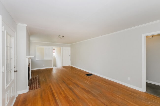 Foto del edificio - 1218 Cherokee Ave